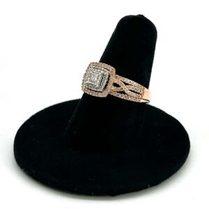 10k rose gold, 1/2 cttw genuine diamond ring, size 7